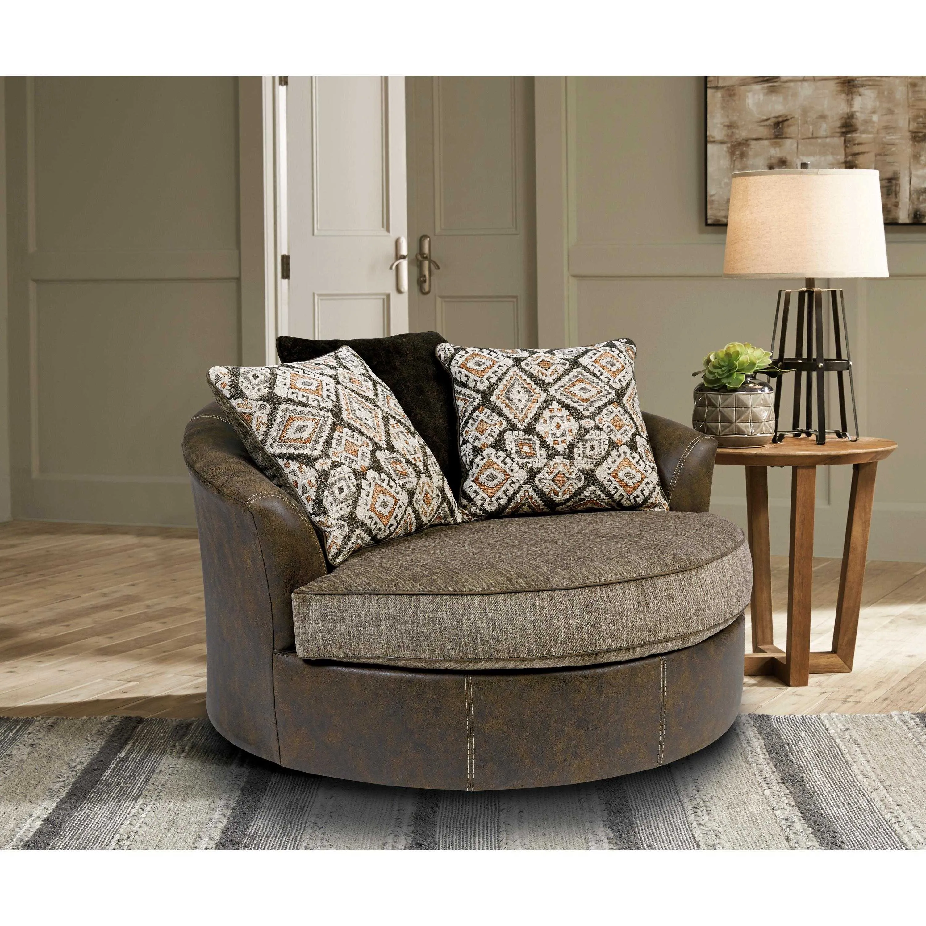 Benchcraft Abalone Swivel Fabric and Leather Look Accent Chair 9130221