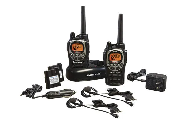 Midland GXT1000VP4 5-Watt AC/12V-Rechargeable GMRS Radio (Pair)